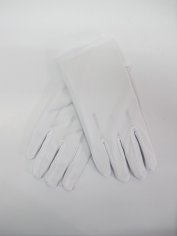 Short White Gloves